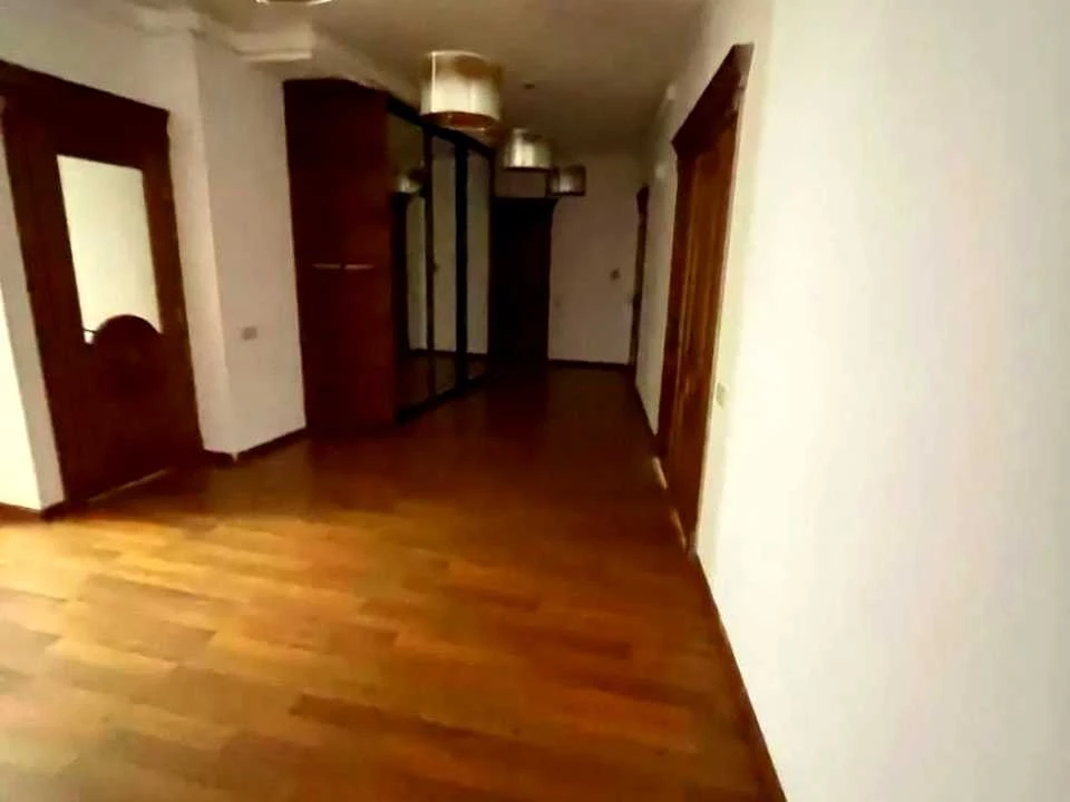 Будинок. Київ, Крутий узвіз