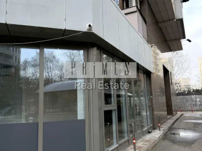 Будинок. Київ, Андрія Верхогляда вул. (Михайла Драгомирова)