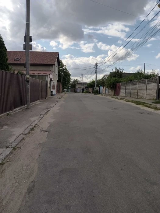 Таун. З електромобілями. З тваринами. метро Теремки Київ - Ж