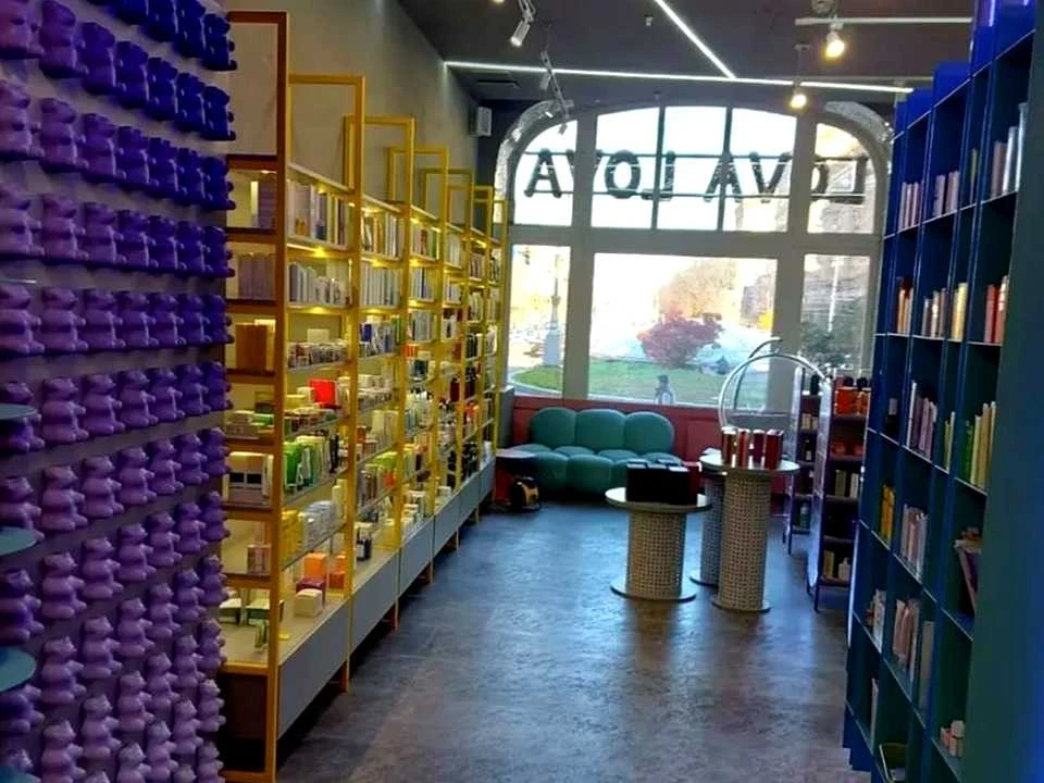 Будинок. Київ, Велика Васильківська вул. (Червоноармійська)