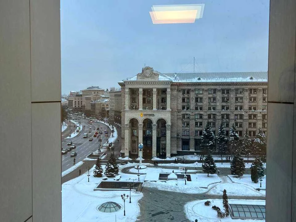 Будинок. Київ, Хрещатик вул. (Kreschatic)