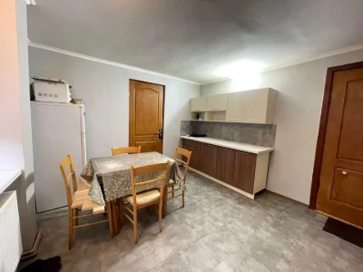 Будинок. Київ, Підбірна вул.