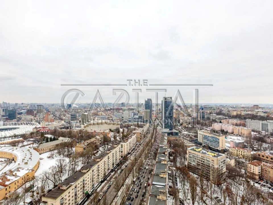Будинок. Київ, Лесі Українки бульв.