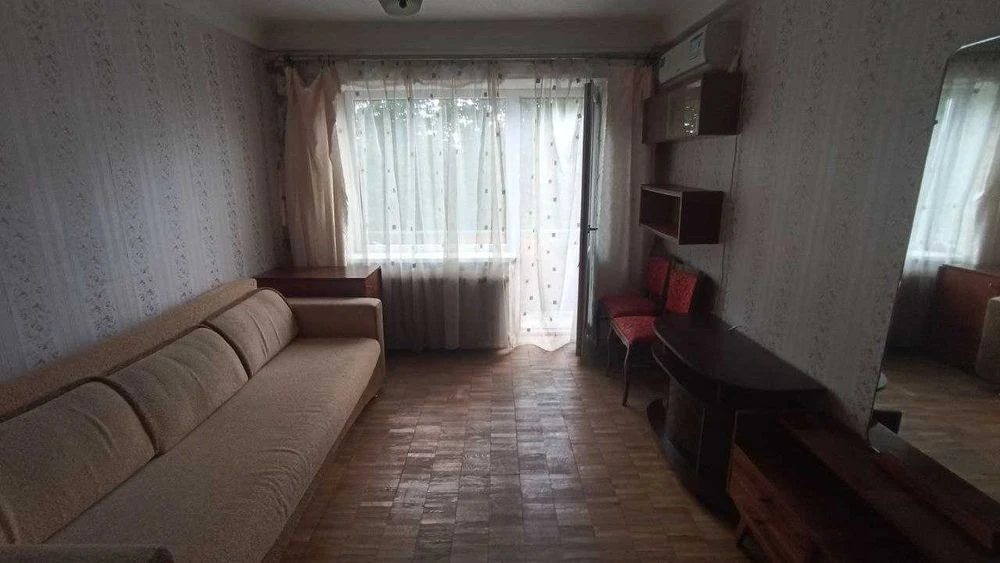 1-room apartment for sale near the park