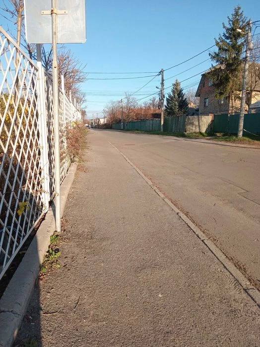 Будинок/таунхаус під викуп, Жуляни. 380V, парковка для фур,