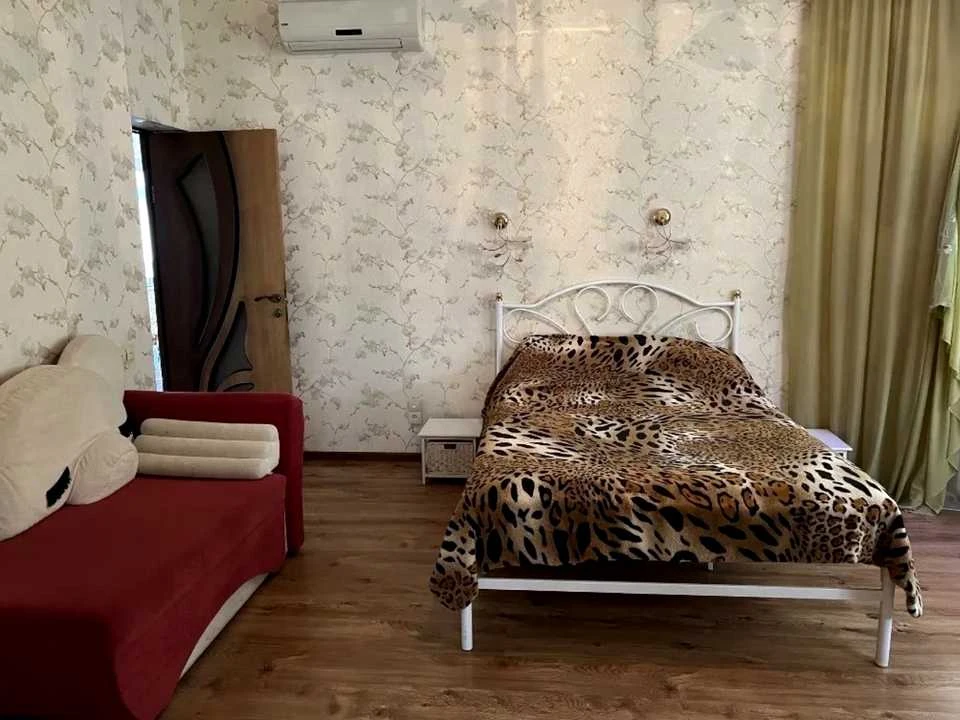Будинок. Дніпро, Васильківська вул.
