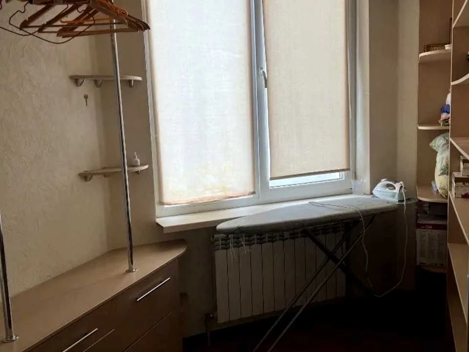 Будинок. Дніпро, Васильківська вул.