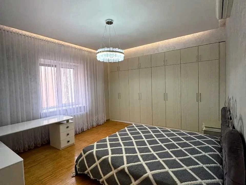 Будинок. Дніпро, Динамо вул.