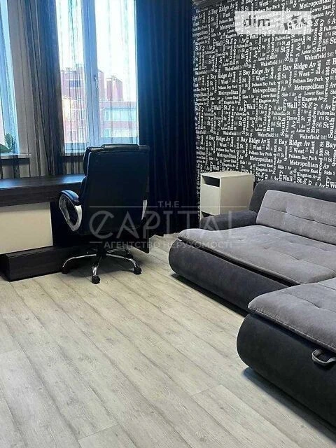 Продажа 3к квартиры 181 кв. м по ул. Ахматовой Анны 13Г.
