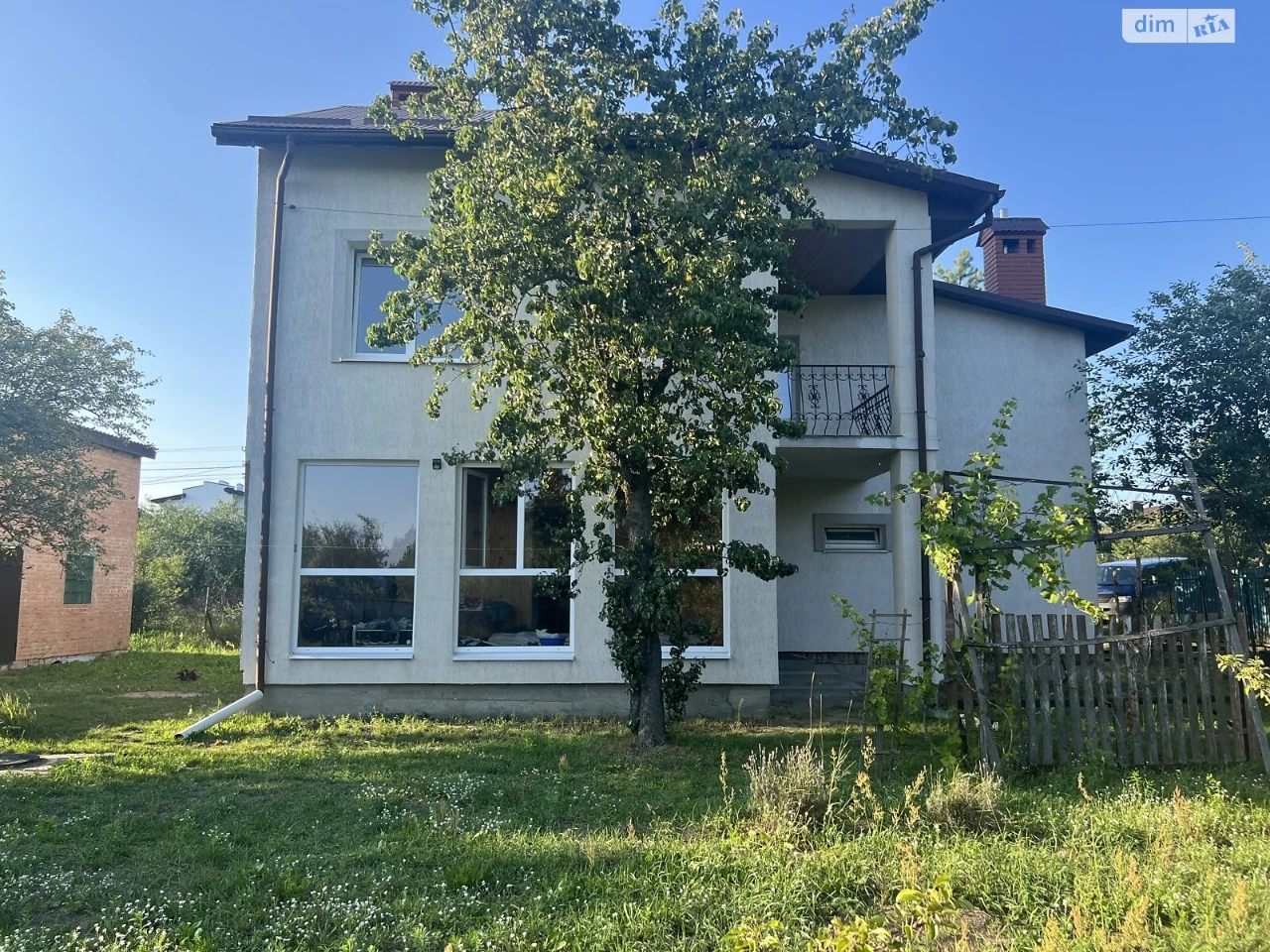 Продаж Дім