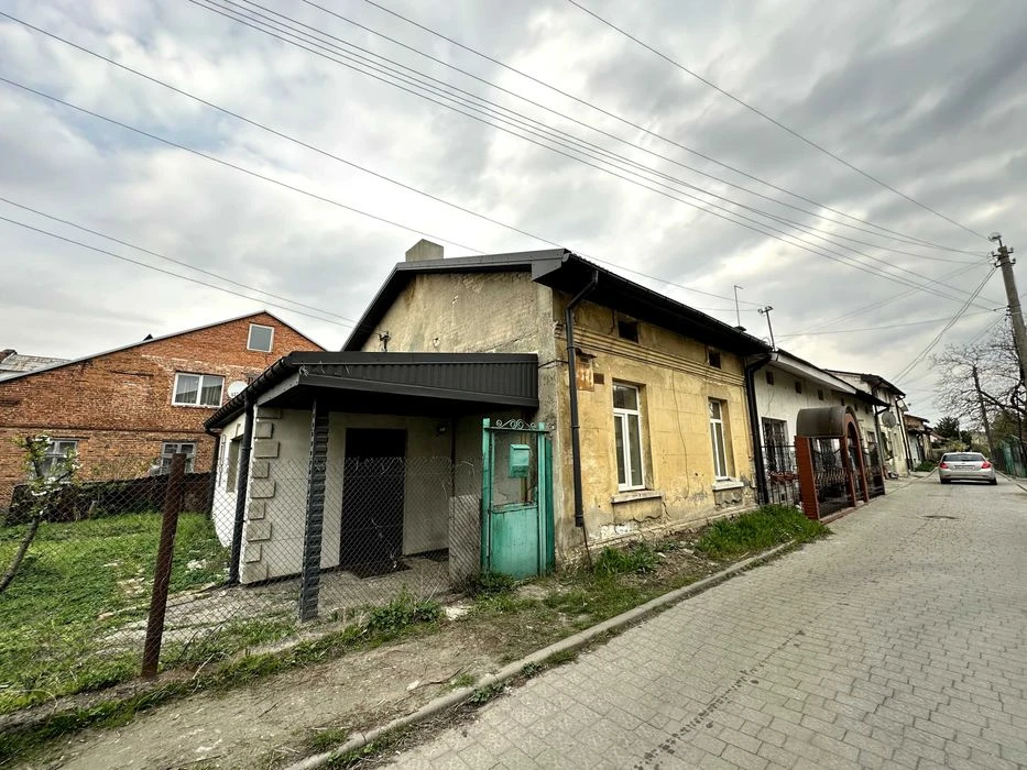 Продаж будинку вулиця Корецька 1,бічна Новознесенської ближн