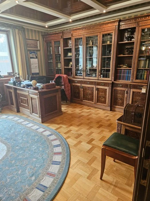 КОТЕДЖ з ліфтом! вул.Гіпсова (Алтайські озера) 275кв.м.+гара