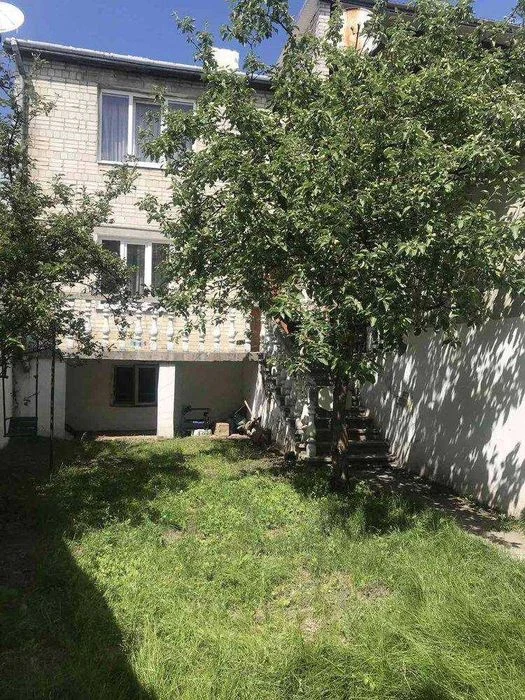 Продаж частини будинку по вул.Дубнівська (Сигнівка)БЕЗ КОМІС