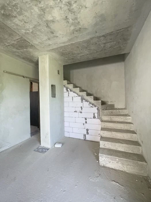 Збудований котедж, готовий до ремонту, без комісії, 85м2