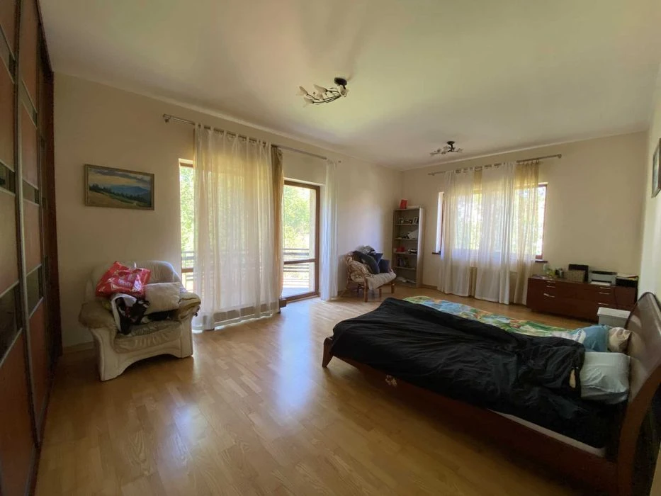 Продам будинок 608 м.кв, 12сот. паркова зона вул. Любінська