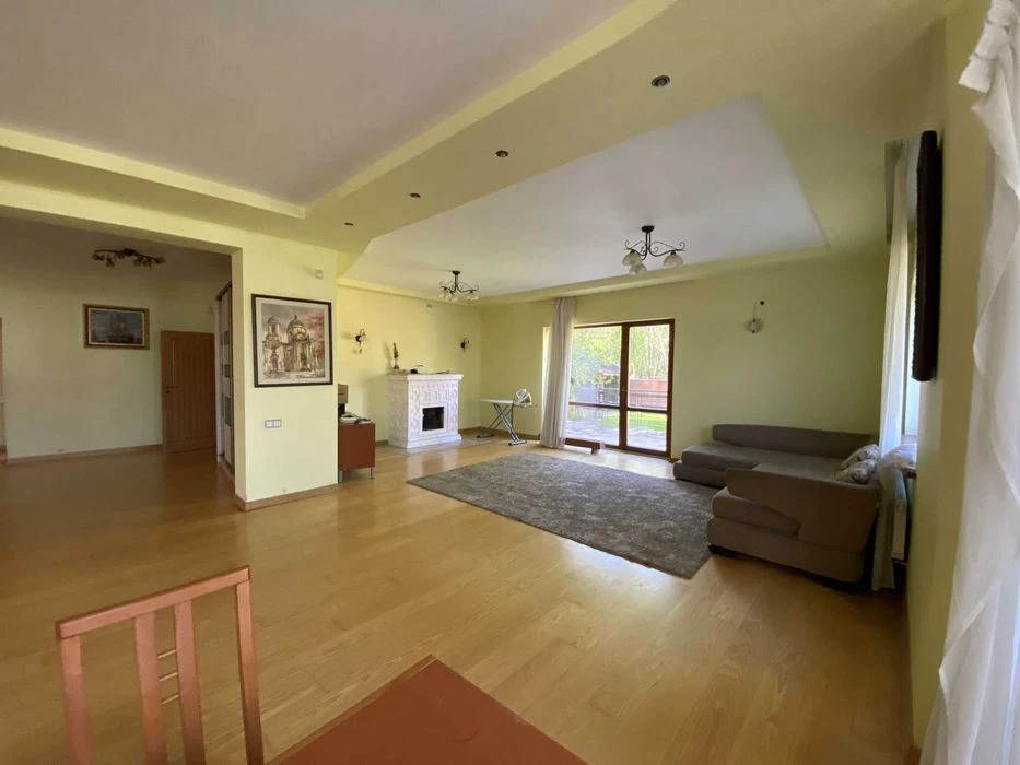 Продам будинок 608 м.кв, 12сот. паркова зона вул. Любінська