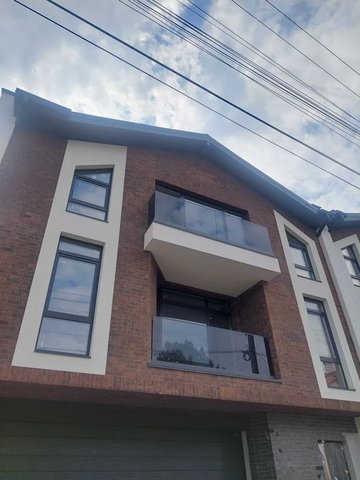 Продаж котеджу вул.Варшавська