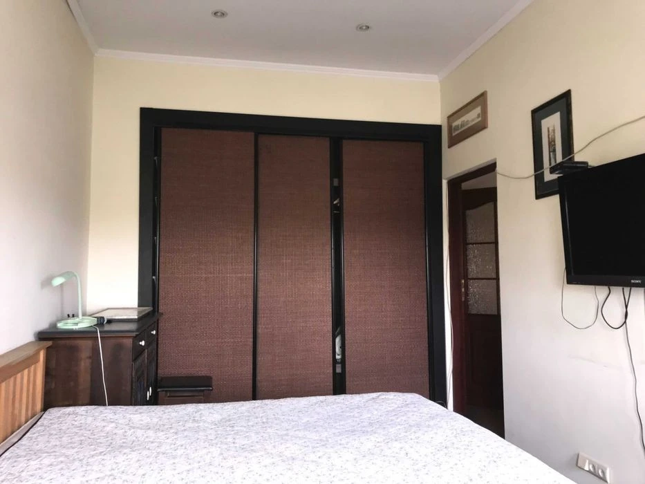 БЕЗ-%, Продам 3-х. эт. Супер Дом 408.6 кв. м. на Демеевке ул