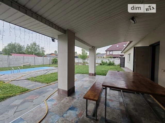 Продаж 1 поверхового будинку з ділянкою на 10 соток, 141 кв.