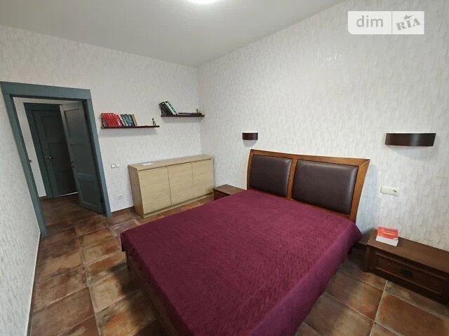 Продаж 1 поверхового будинку з ділянкою на 10 соток, 141 кв.