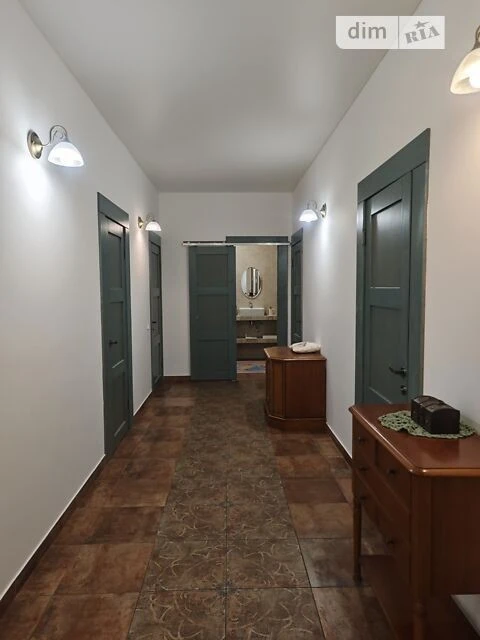 Продаж 1 поверхового будинку з ділянкою на 10 соток, 141 кв.