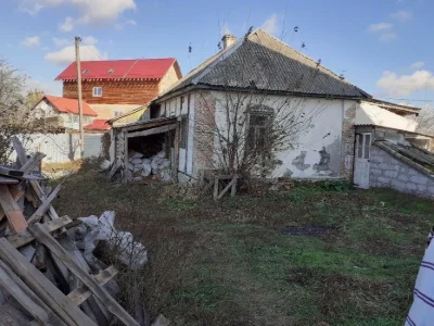 Земельна ділянка зі старим будинком бортничі левадна