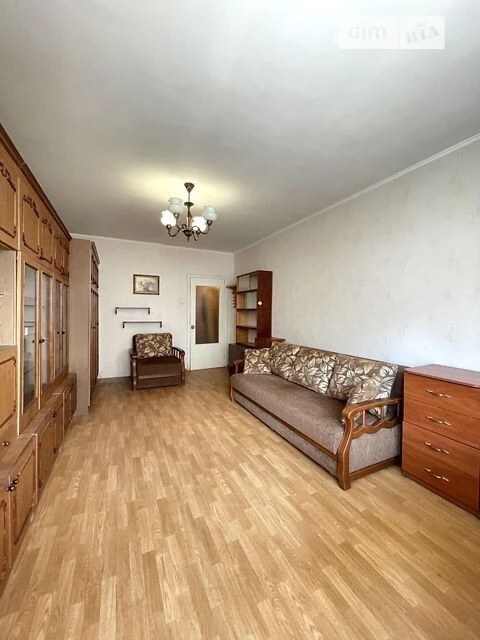 Sale of 1-room apartment 38 sq. m. on Mykola Zakrevskoho St. 57 •