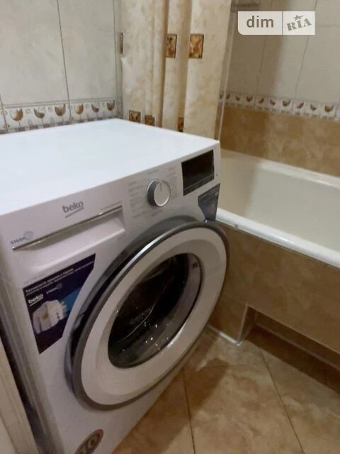Sale of 1-room apartment 38 sq. m. on Mykola Zakrevskoho St. 57 •