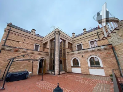 Без комісії! Продаж резиденції по вул Красицького, Подільски