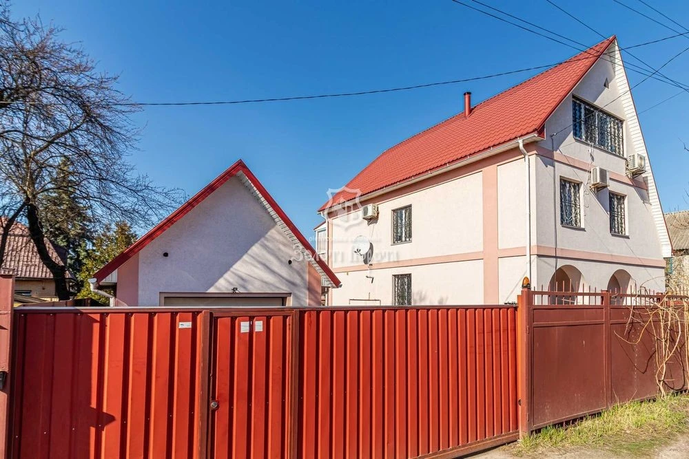 Будинок, 3 пов. Євроремонт. Садова 1, Осокорки, Дарницький р