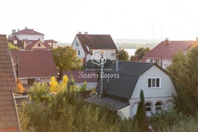 Будинок, 3 поверхи, 6 соток. Садова, 40, Осокорки, Дарницьки