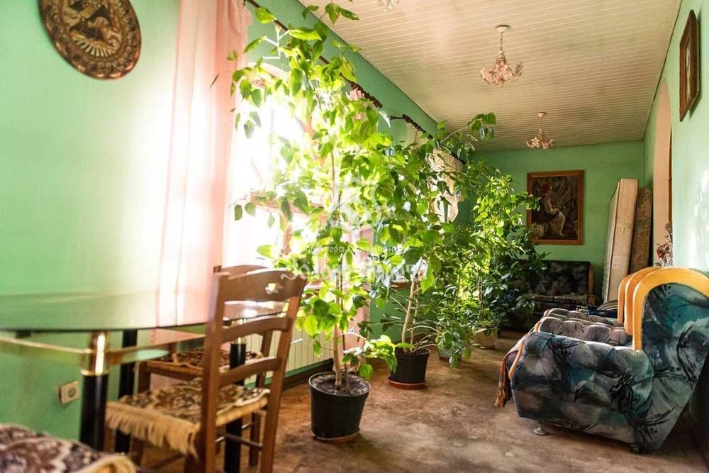 Будинок, 3 поверхи, 6 соток. Садова, 40, Осокорки, Дарницьки