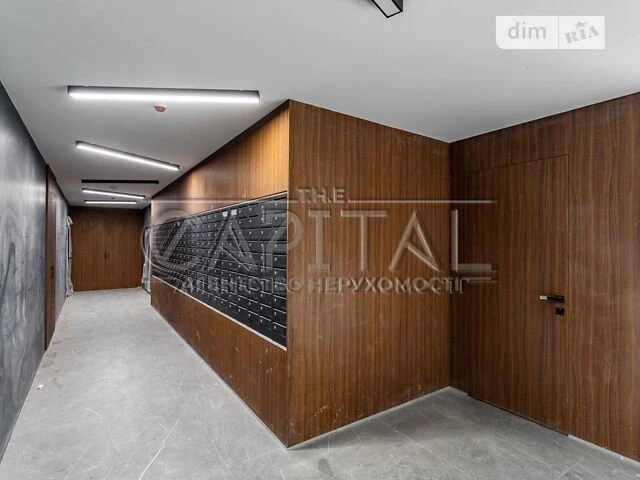 Sale of 2-room apartment 70 sq. m. on Andriy Verkhoglyada St. 30 • I