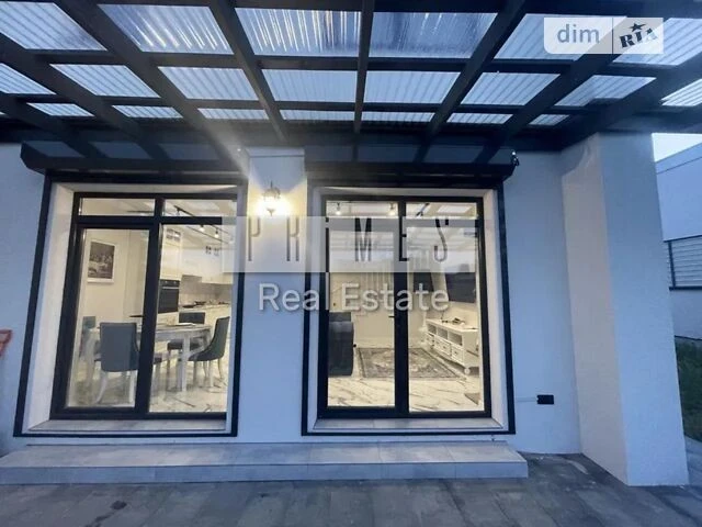 Продаж 2 поверхового будинку 120 кв. м, 3 кімнати, на вул. Я