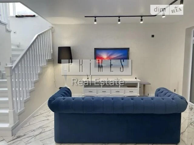 Продаж 2 поверхового будинку 120 кв. м, 3 кімнати, на вул. Я