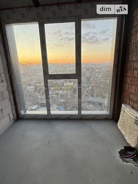 Sale of 2-room apartment 70 sq. m. on Andriy Verkhoglyada St. 30 • I