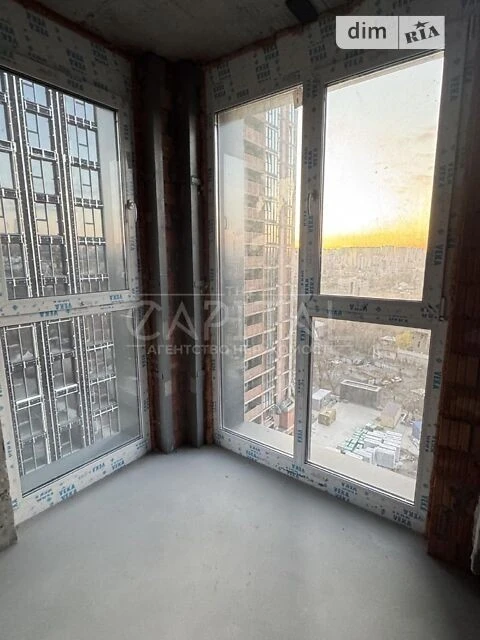 Sale of 2-room apartment 70 sq. m. on Andriy Verkhoglyada St. 30 • I