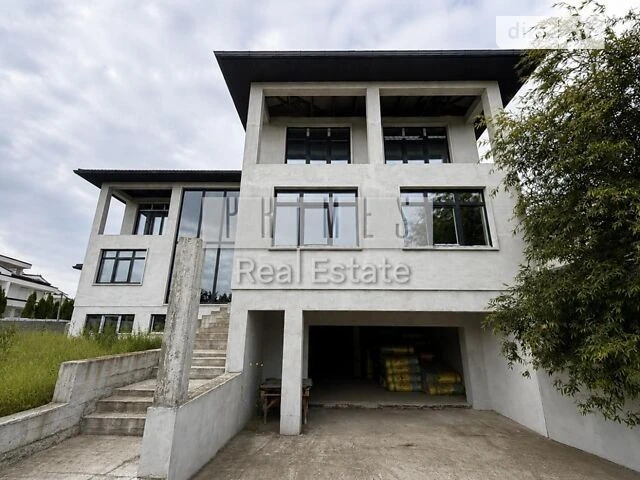 Продаж 3 поверхового будинку з ділянкою на 500 кв. м., 500 к