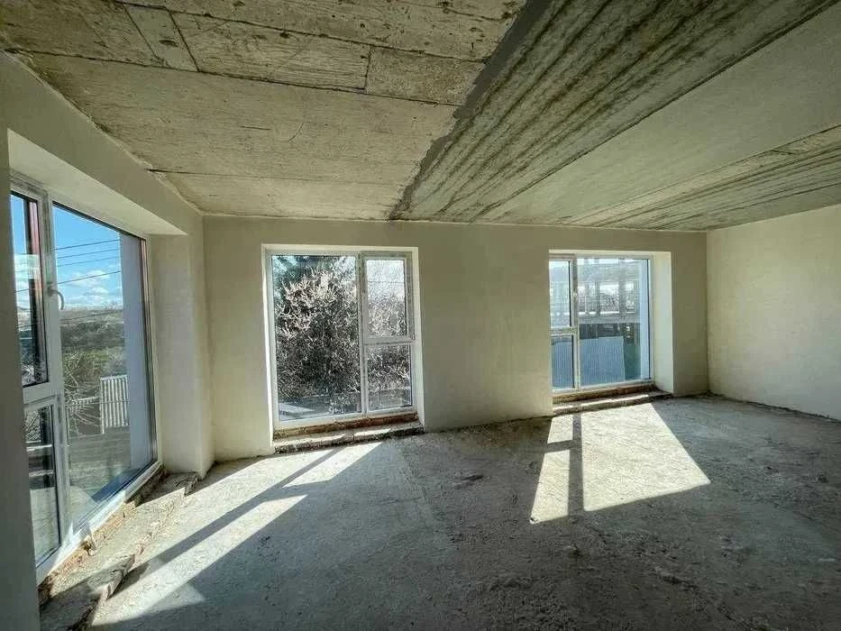 Новий будинок 125 м² біля м. Голосієво, поблизу лісу - власн