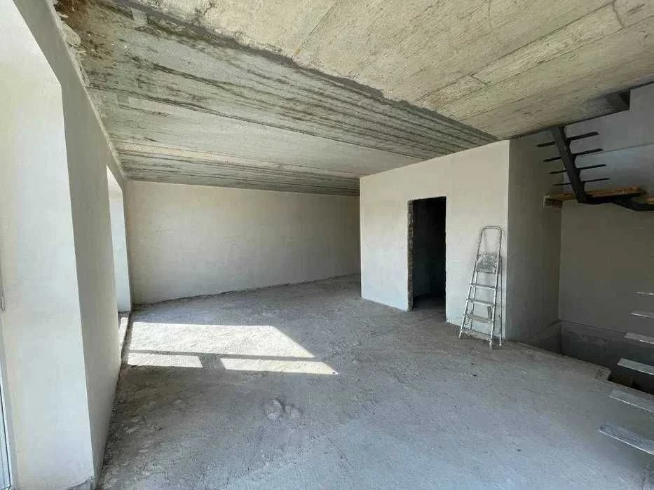 Новий будинок 125 м² біля м. Голосієво, поблизу лісу - власн