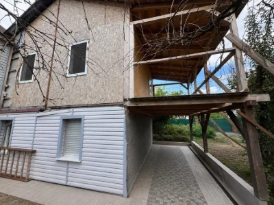 Будинок біля Дніпра в Києві | Оболонь | СТ «Чорнобилець» | 2