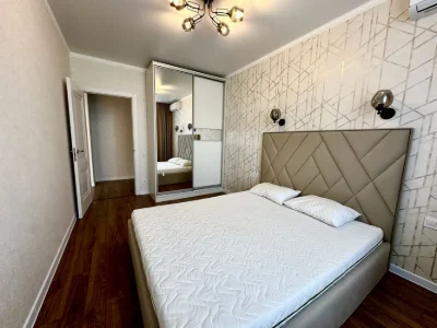 Шикарная с видом моря 3 ком. квартира -94 метров-район Альта