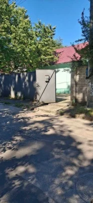 Продаж будинку 5 кім. газ, вул. Армійська, 13