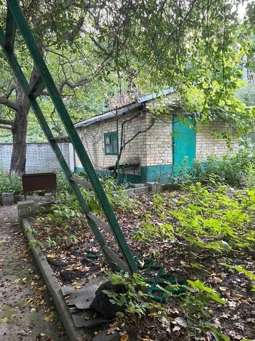Продаж будинку 5 кім. газ, вул. Армійська, 13
