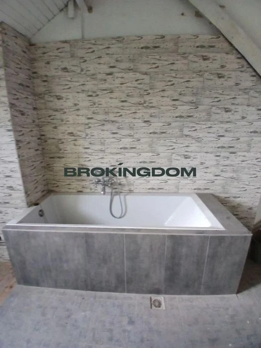 For sale 2-room apartment. Shovkovychna st. Lypky, Center