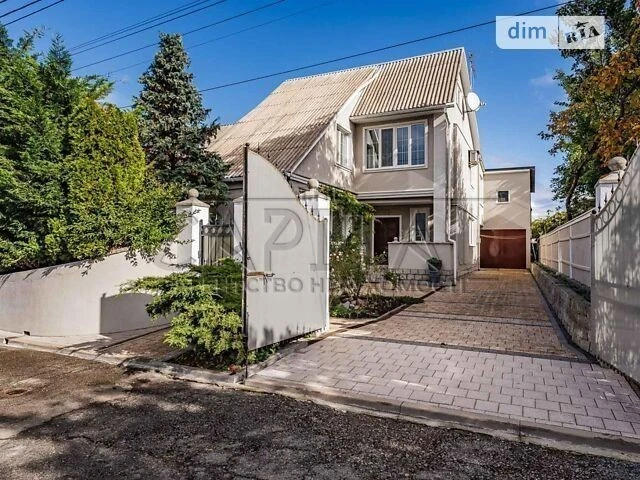 Продаж 2 поверхового будинку з ділянкою на 3 сотки, 200 кв.