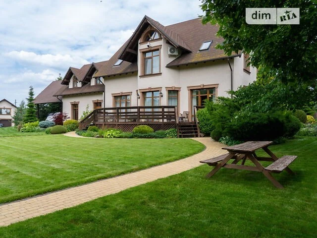 Продаж 2 поверхового будинку з верандою і ділянкою на 40 сот