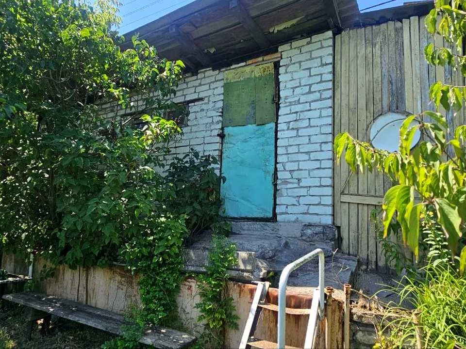 Будинок. Київ, Дамбова вул.