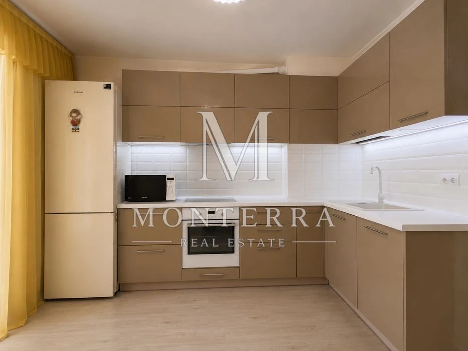 БЕЗ % Продажа 2 ком. квартиры с ремонтом, 75 м², ЖК Кристер Г