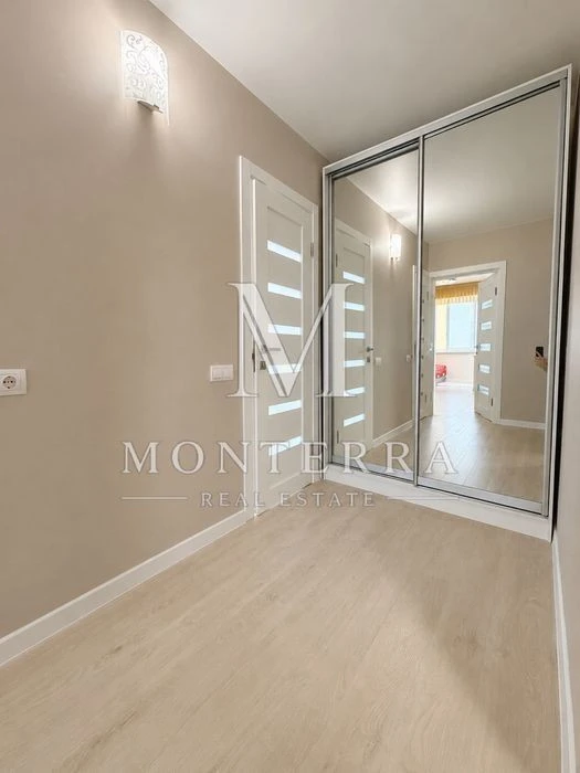 БЕЗ % Продажа 2 ком. квартиры с ремонтом, 75 м², ЖК Кристер Г